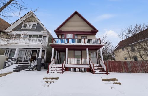 2631 N 33rd St, Milwaukee, WI, 53210-2512 | Card Image