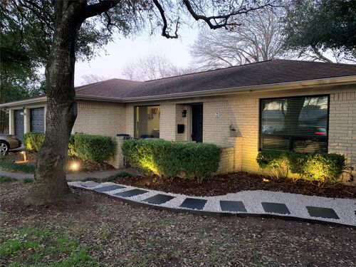 9003 Hunters Trce, Austin, TX, 78758-6516 | Card Image
