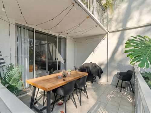 a110-680 Ne 64th St, Miami, FL, 33138-6415 | Card Image