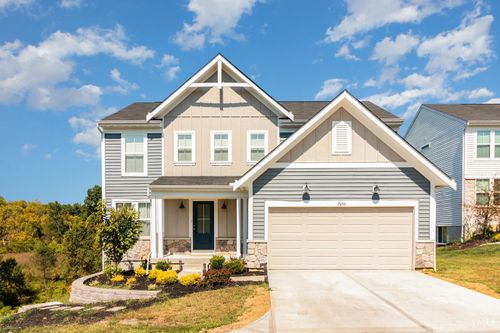 7096 Daybreak Dr, Colerain Twp, OH, 45247-2612 | Card Image