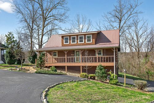 142 Rayahs Way, Quebeck, TN, 38579-2261 | Card Image