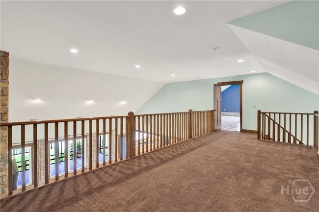 Loft Area | Image 29