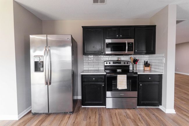 10004 Chariden Dr, House other with 3 bedrooms, 3 bathrooms and null parking in Cordova TN | Image 7
