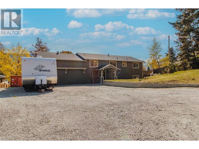 11885 Middleton Rd, House other with 5 bedrooms, 4 bathrooms and 3 parking in Lake Country BC | Image 54