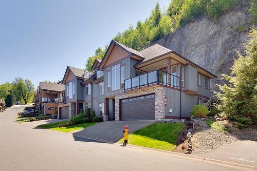 37-43540 Alameda Dr, Chilliwack, BC, V2R0J9 | Card Image