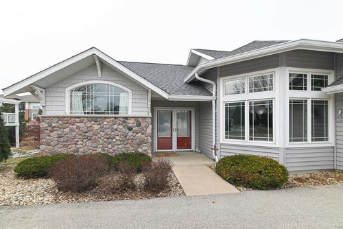 1616 Dewberry Drive, Madison, WI, 53719 | Card Image