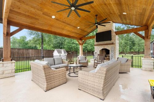 27656 Rio Blanco Dr, Splendora, TX, 77372-4992 | Card Image