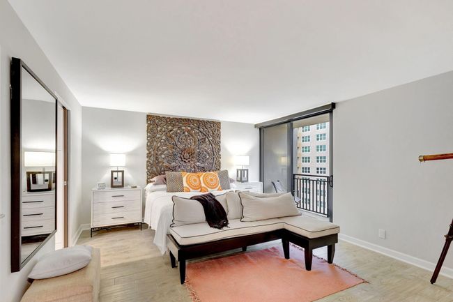 APT-7C - 5460 N Ocean Dr, Condo with 2 bedrooms, 2 bathrooms and null parking in Riviera Beach FL | Image 15
