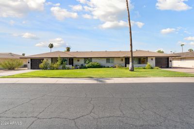 11133 W Cameo Drive, Home with 2 bedrooms, 2 bathrooms and null parking in Sun City AZ | Image 1