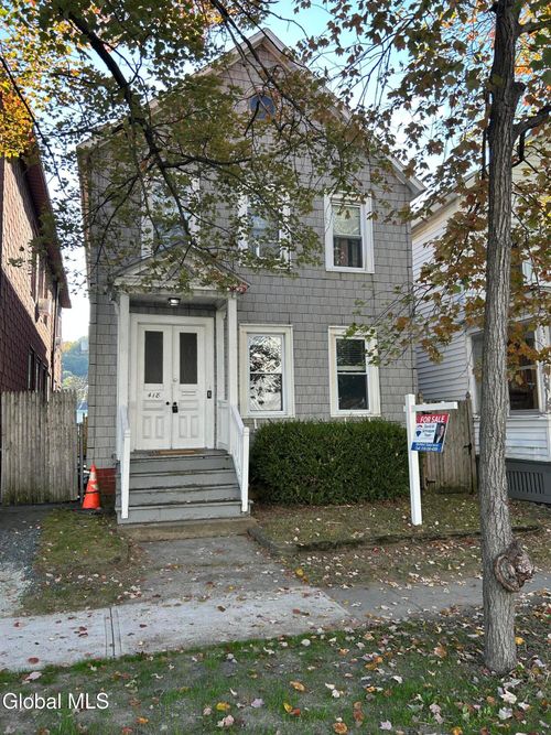 418 7th Ave, Troy, NY, 12182-3012 | Card Image