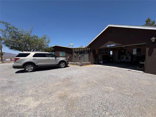 3971 S Blagg Rd, Pahrump, NV, 89048-3723 | Card Image