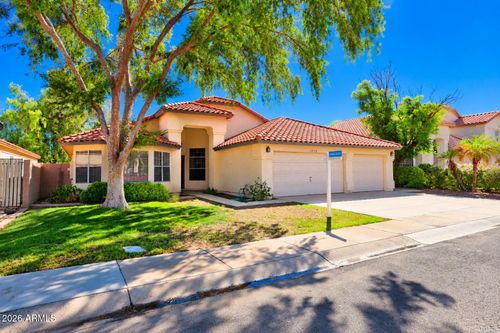 1217 E Sandcastle Court, Gilbert, AZ, 85234 | Card Image