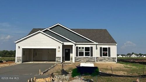 10651 Beard Way, Bailey, NC, 27807-4404 | Card Image