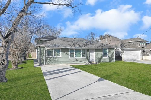 1301 Avenue I, South Houston, TX, 77587-4643 | Card Image
