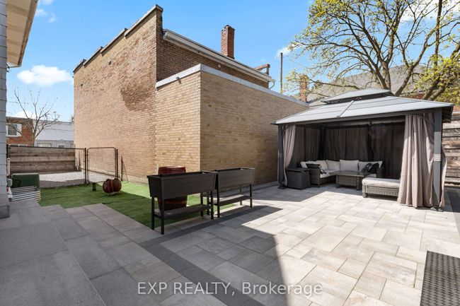 5297 Main St, House other with 4 bedrooms, 2 bathrooms and 2 parking in Clarington ON | Image 36
