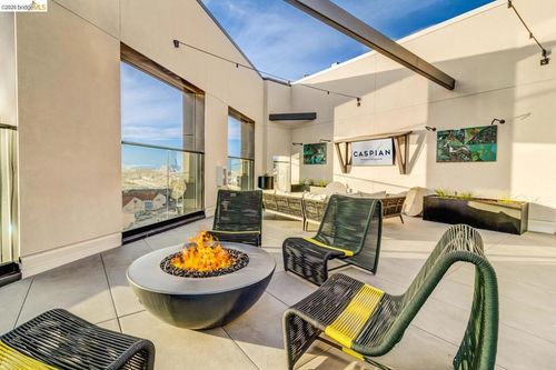 424-260 Brooklyn Basin Way, Oakland, CA, 94606 | Card Image