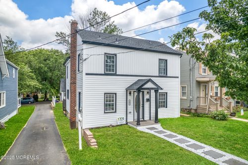 101 Broad St, Matawan, NJ, 07747-2518 | Card Image