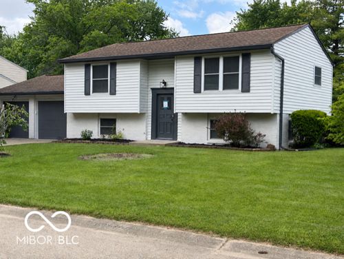 7502 Turnberry Court, Indianapolis, IN, 46237 | Card Image