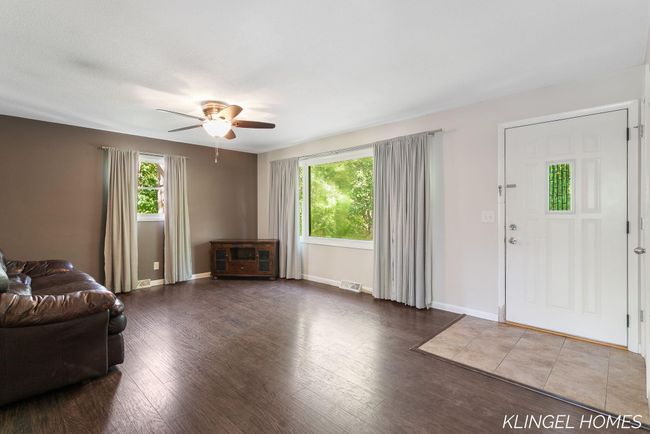 12-web-or-mls-613-e-pontaluna-rd | Image 5