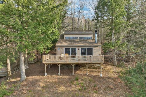 30 Chapman Cir, Campton, NH, 03223-5326 | Card Image