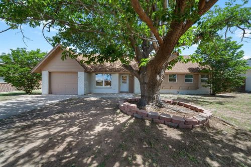 2503 Lynn Dr, Big Spring, TX, 79720-6129 | Card Image