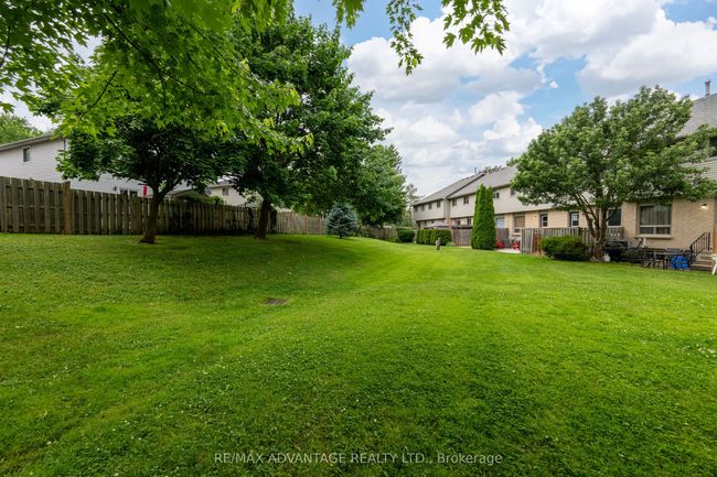 46 - 925 Lawson Rd, Condo with 3 bedrooms, 2 bathrooms and 1 parking in London ON | Image 17