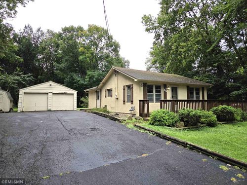 25 Woodlawn Ave, Excelsior, MN, 55331-8429 | Card Image