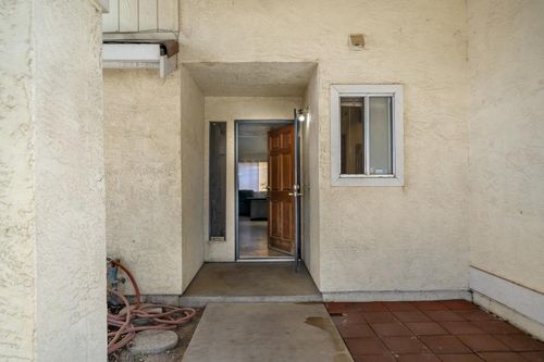3304 Waynesboro Ct, Ceres, CA, 95307-2249 | Card Image