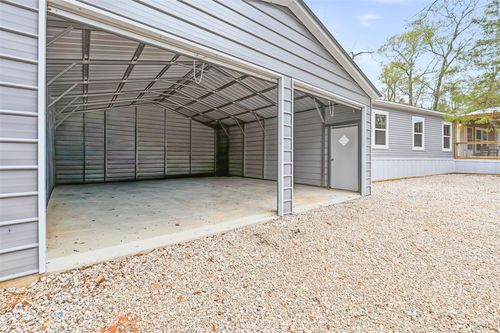 800 Rock Creek Dr, Willis, TX, 77378 | Card Image