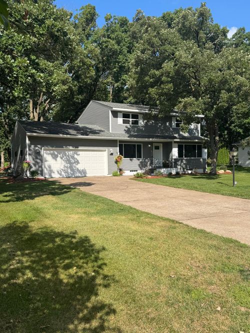 16885 Grove St, Little Falls, MN, 56345-6406 | Card Image