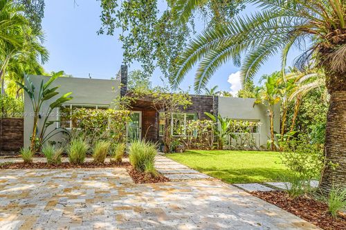 0-570 Ne 52nd Ter, Miami, FL, 33137 | Card Image