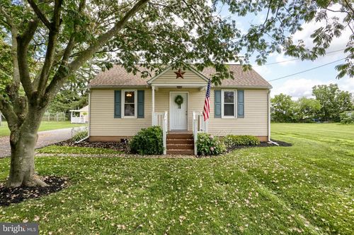 705 Range End Rd, DILLSBURG, PA, 17019-9465 | Card Image