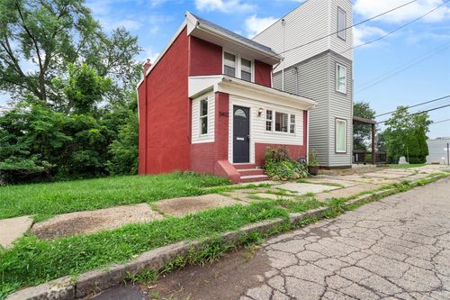 5402 Kincaid St, Pittsburgh, PA, 15206-2846 | Card Image