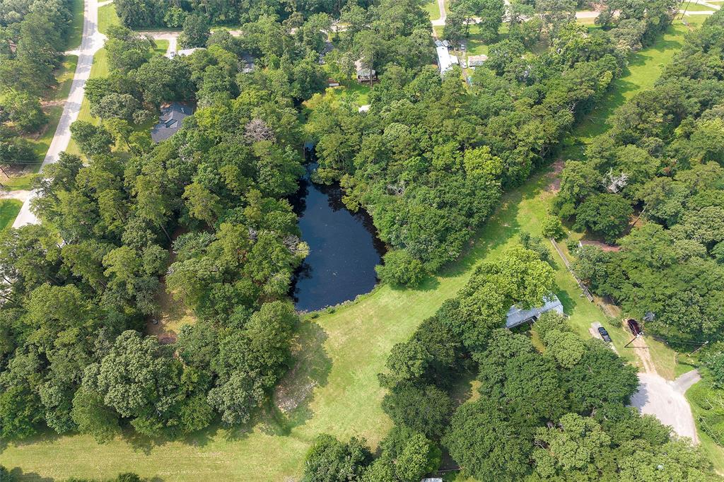 Woodway Dr, Magnolia, TX 77355