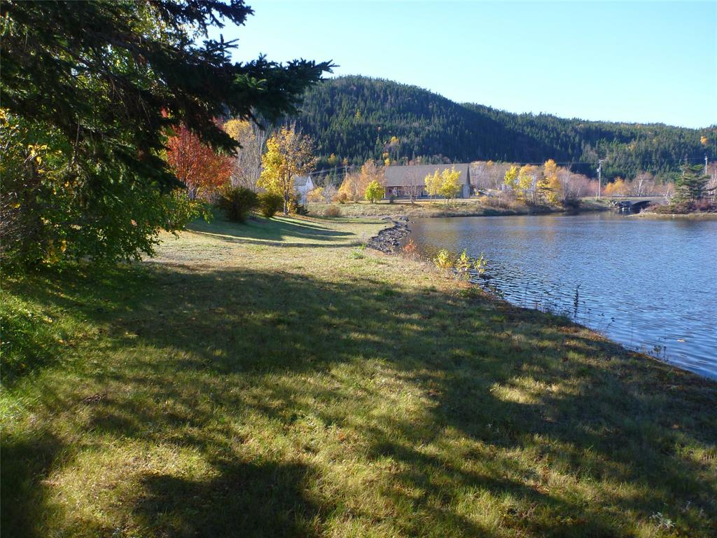 Residential in Hickmans Harbour 5