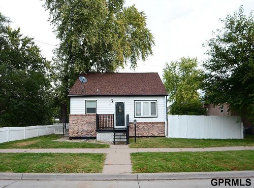 2306 6th Ave, Council Bluffs, IA, 51501-5926 | Card Image