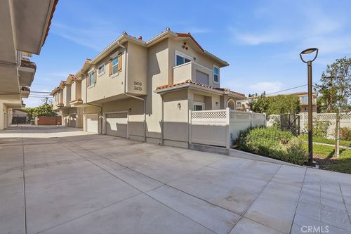2413 Arlington Ave, Torrance, CA, 90501-4427 | Card Image