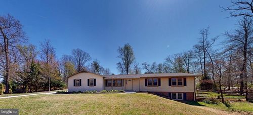 729 W Watersville Rd, MOUNT AIRY, MD, 21771-3637 | Card Image