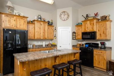 2761 N Mountain Valley Trail, Home with 3 bedrooms, 2 bathrooms and 1 parking in Cedar City UT | Image 2