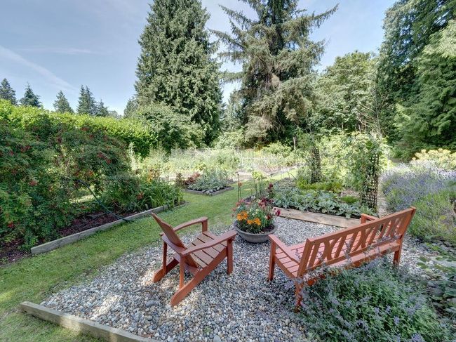 206 - 1585 Field Rd, Townhouse with 3 bedrooms, 2 bathrooms and 2 parking in Sechelt BC | Image 37