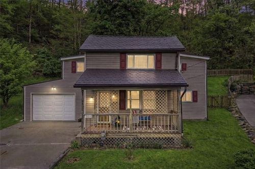 225 Camp Horne Rd, Emsworth, PA, 15202-1604 | Card Image
