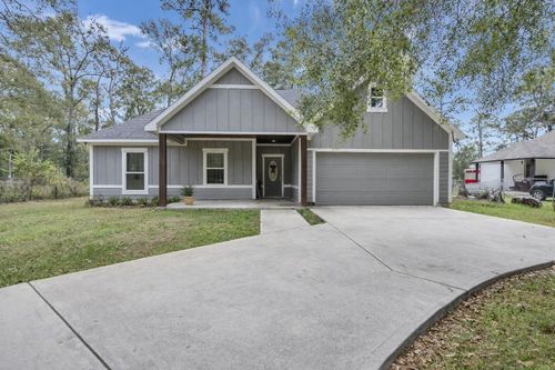 18182 William Ln, Conroe, TX, 77302-7403 | Card Image