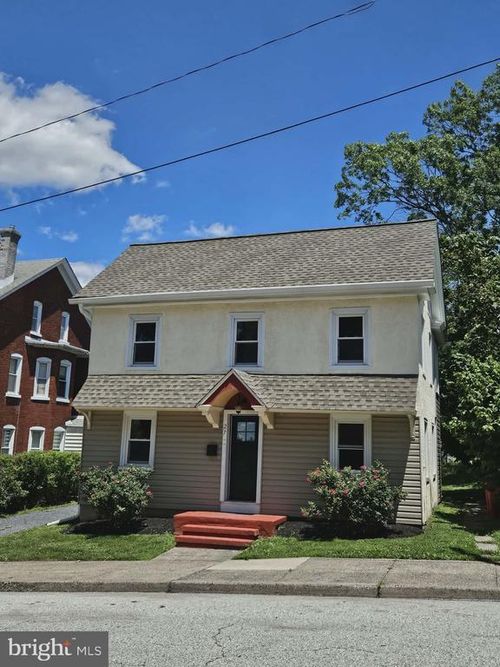 27 N Front St, SOUDERTON, PA, 18964-1148 | Card Image
