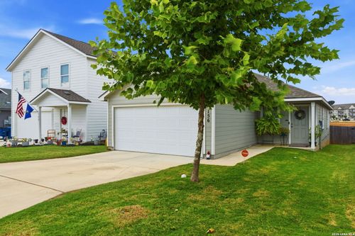 156 Cowboy Rdg, Pleasanton, TX, 78064-2382 | Card Image