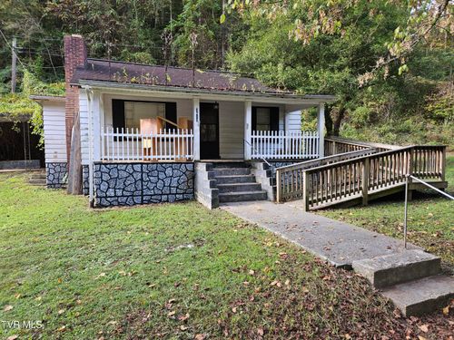 3613 Honey Branch Rd, Saint Paul, VA, 24283-3107 | Card Image