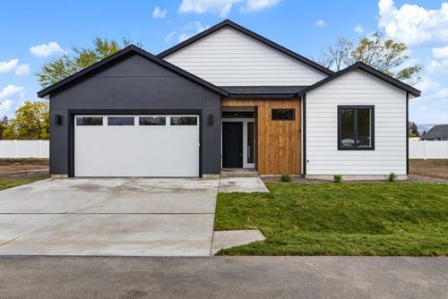 414 N Moen Ln, Spokane Valley, WA, 99016 | Card Image