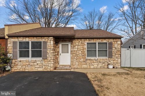 745 Tennyson Dr, WARMINSTER, PA, 18974-2056 | Card Image