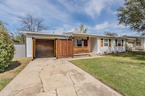 6681 Marie St, North Richland Hills, TX, 76180-1505 | Card Image