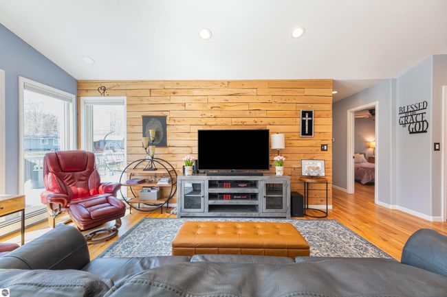 6001 N Silver Pines Dr, House other with 3 bedrooms, 2 bathrooms and null parking in Bellaire MI | Image 39