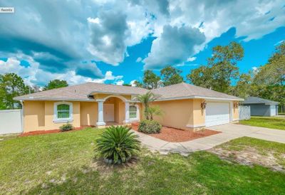 11213 Flower Avenue, House other with 3 bedrooms, 2 bathrooms and null parking in Weeki Wachee FL | Image 1